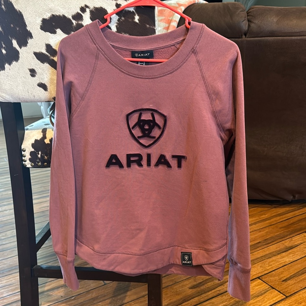 Ariat pullover